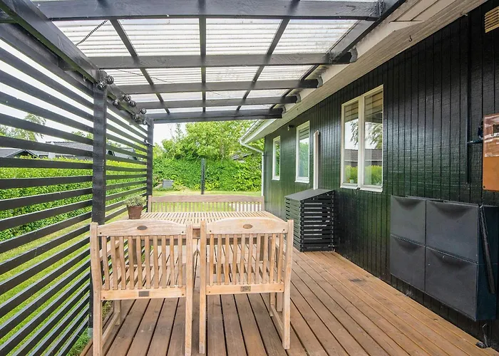 6 Person In Juelsminde Дом отдыха *